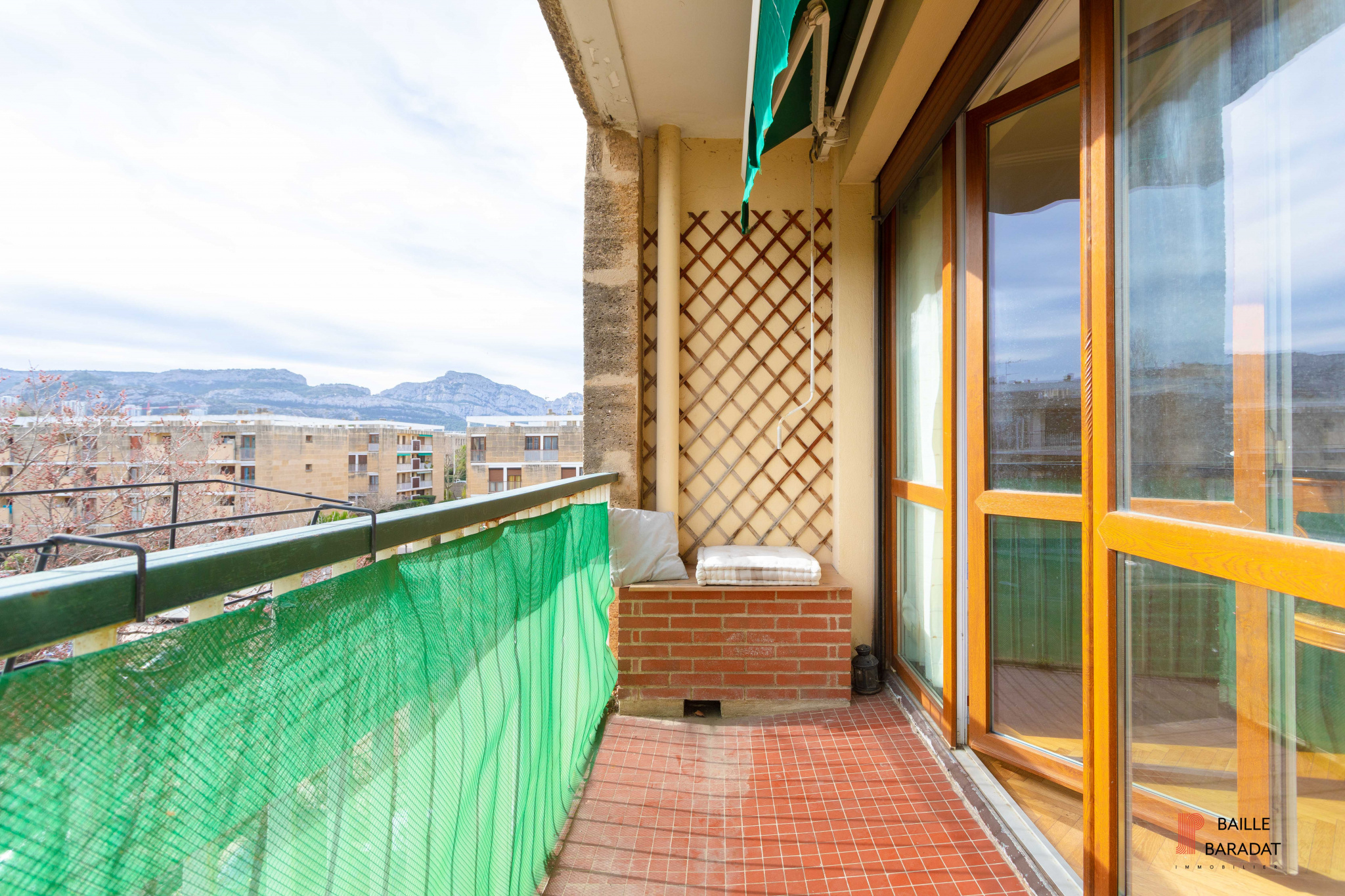 Appartement BORELY BONNEVEINE 13008 à vendre à marseille 13008 par l'agence Baille-Baradat