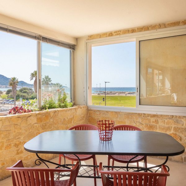 13Appartement-deux-chambres-terrasse-prado
