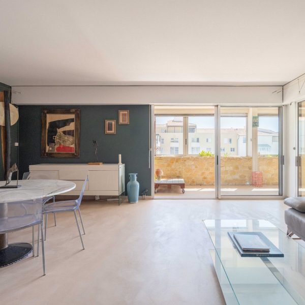 1Appartement-deux-chambres-terrasse-prado