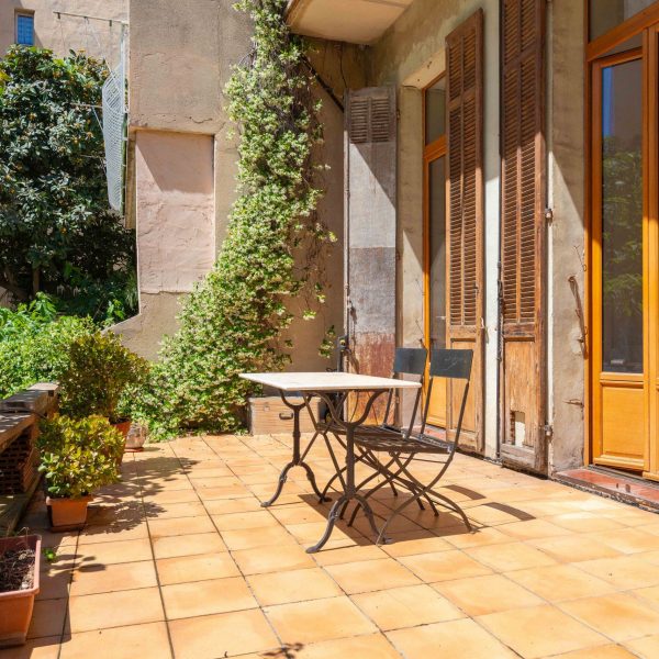 jardin arboré appartement Marseille Camas