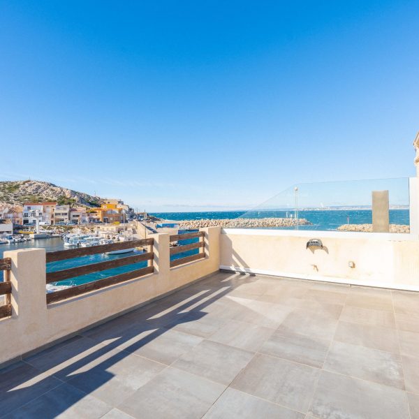 Maison-Les-Goudes-Terrasse-vue-mer-trois-chambresATO00149