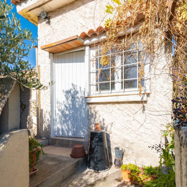 T1-appartement-beaumont-terrasse-vue-13012ATO07907