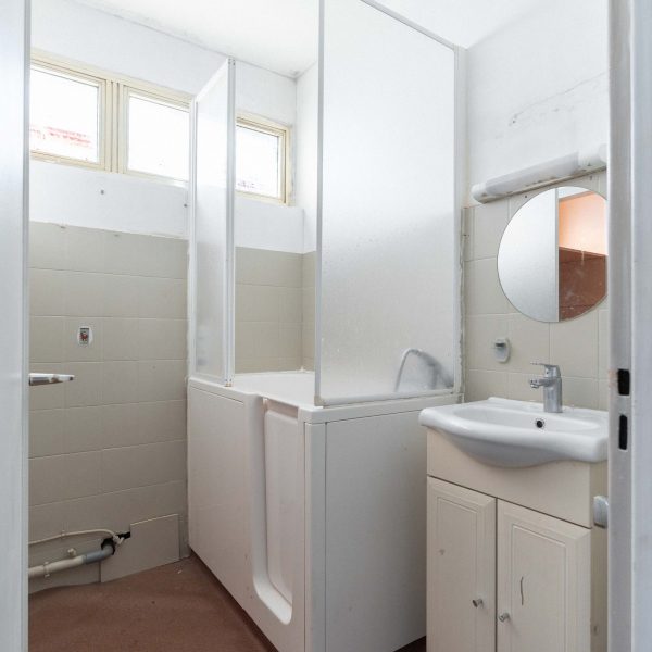 apartement-à vendre- 2ème prado- terrasse- la pelissière-3 chambres-agence-immobilier-baradatATO02302
