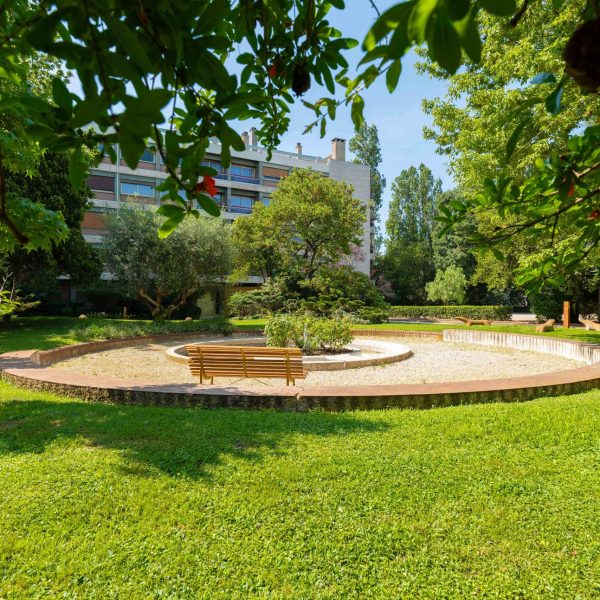 apartement-à vendre- 2ème prado- terrasse- la pelissière-3 chambres-agence-immobilier-baradatATO07900