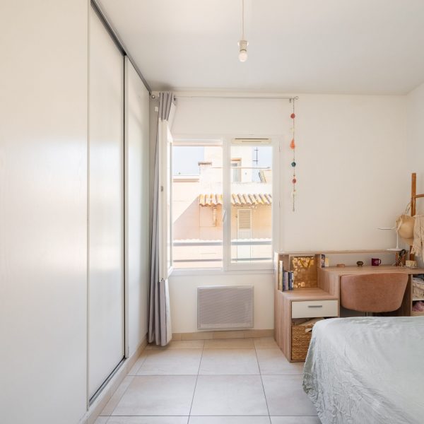 appartement-a-vendre-marseille-13008-pointe-rouge-avec-terrasse-deux-chambres-agence-prestige-baradat-immobilierSB_01627