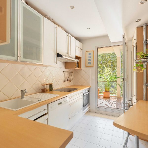 appartement-a-vendre-pointe-rouge-4 chambres-piscine privée-agence-immobilière-marseille-baradat-immobilierATO04750
