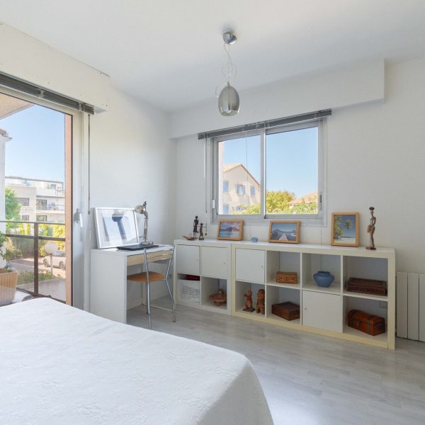 appartement-a-vendre-pointe-rouge-4 chambres-piscine privée-agence-immobilière-marseille-baradat-immobilierATO04762