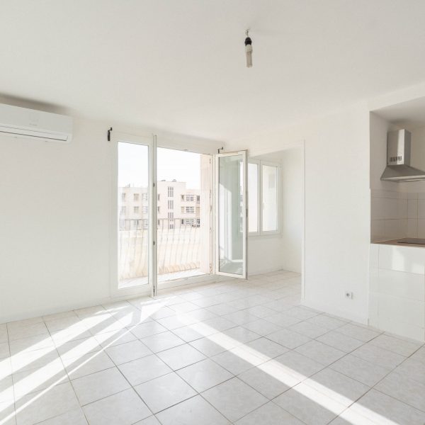appartement-studio-lepanier-13002-sud-agence-immobilière-baradatATO07723
