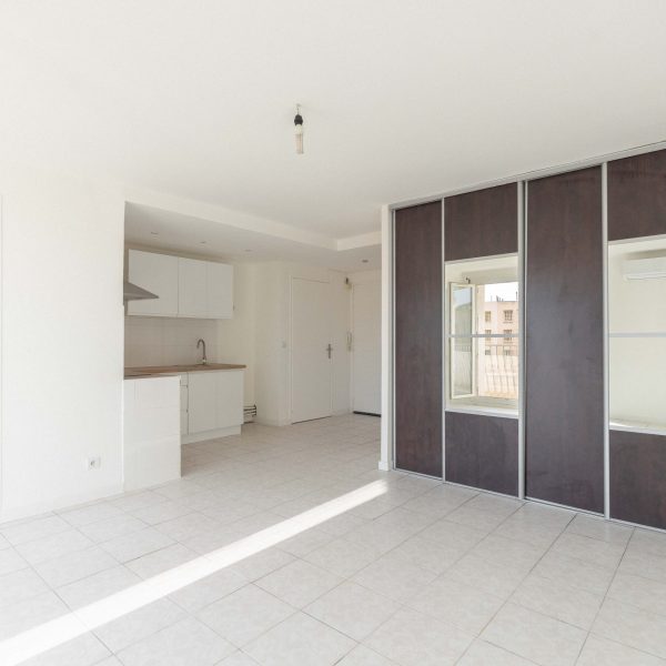 appartement-studio-lepanier-13002-sud-agence-immobilière-baradatATO07732
