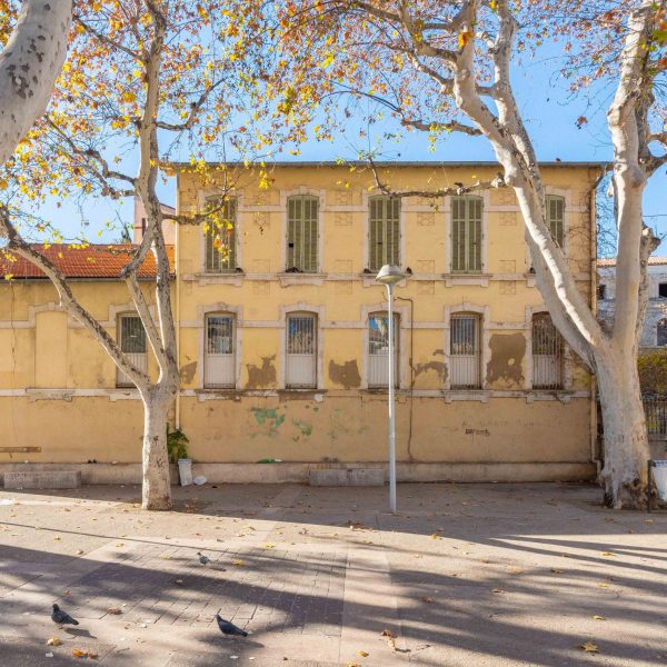 bureaux- à vendre- quartier saint louis- 13015- grande surface-agence-immobilier-baradatATO04045