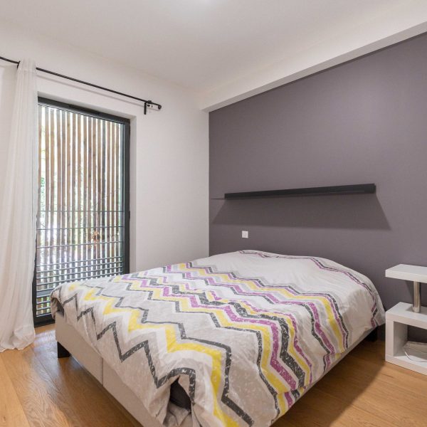 duplex- endoume-a-vendre-avec-terrasse-vue-notre-dame-de-la-garde-2 chambres-agence-immobilière-marseille-baradat-immobilierATO00255