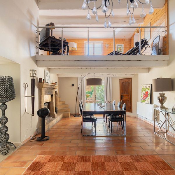 maison-a-vendre-aubagne-13400-avec-terrasse-piscine-agence-prestige-baradat-immobilierATO03060