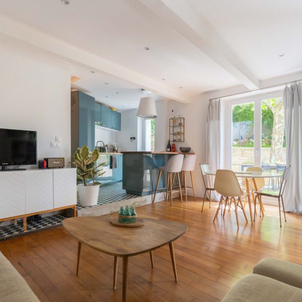 maison-a-vendre-roucas-blanc-avec-terrasse-agence-baradat-immobilierATO04639-Modifier