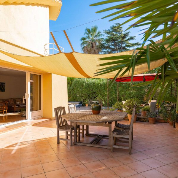 maison-les lecques- architecture-proche mer-5 chambres-agence-immobilier-baradatATO01810