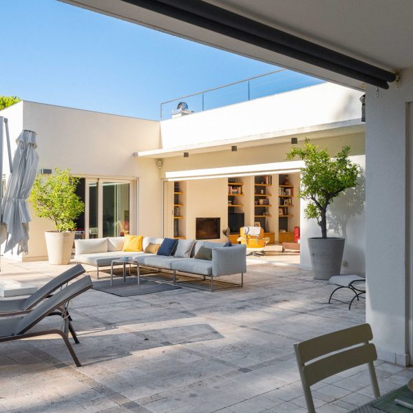 villa-contemporaine-architecture-panouse- 5 chambres- vue mer-agence-immobilier-baradatATO01640