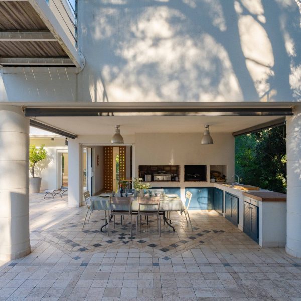 villa-contemporaine-architecture-panouse- 5 chambres- vue mer-agence-immobilier-baradatATO01659