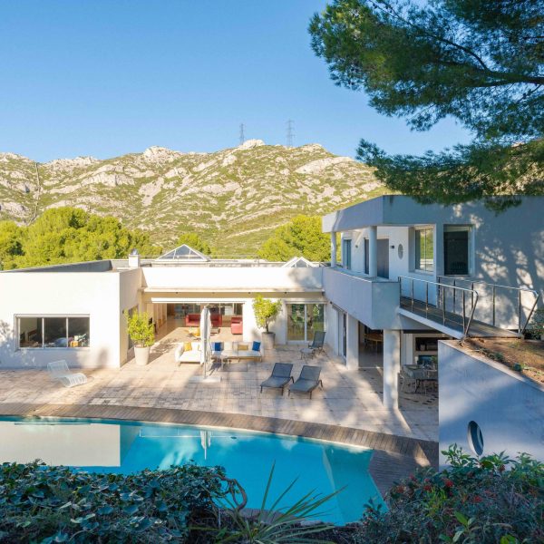 villa-contemporaine-architecture-panouse- 5 chambres- vue mer-agence-immobilier-baradatATO01664