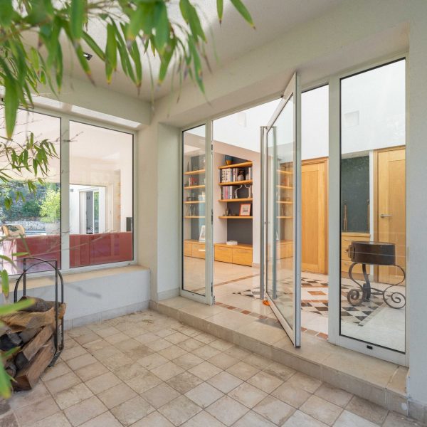 villa-contemporaine-architecture-panouse- 5 chambres- vue mer-agence-immobilier-baradatATO01699